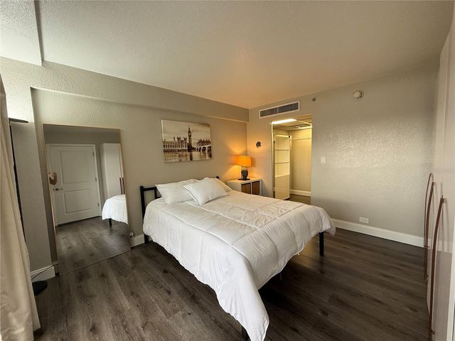 151 E WASHINGTON STREET 321, Orlando, FL 32801