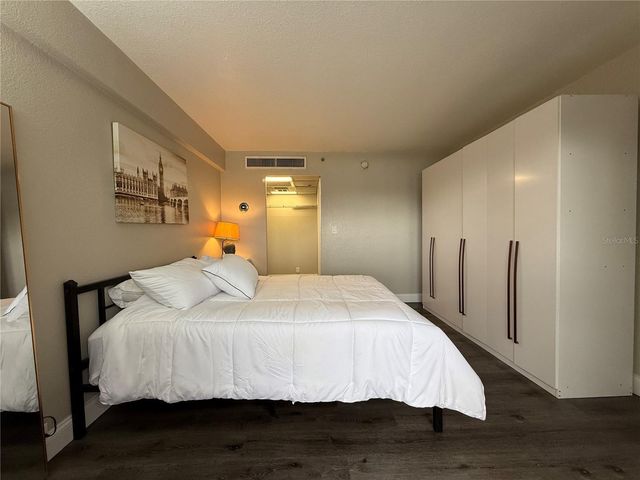 151 E WASHINGTON STREET 321, Orlando, FL 32801