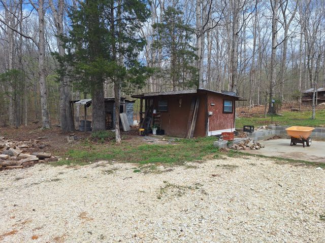 1622 Hill Chapel Rd, Big Sandy, TN 38221