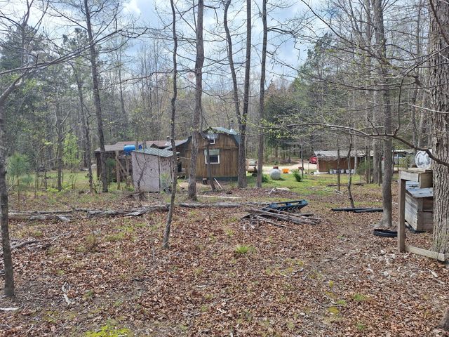 1622 Hill Chapel Rd, Big Sandy, TN 38221