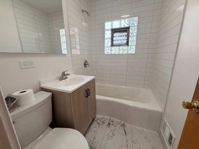 1941 Herbert Avenue, Berkeley, IL 60163