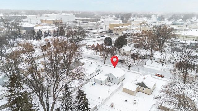 520 MECH STREET, Green Bay, WI 54302