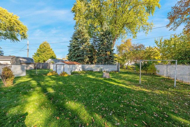 520 MECH STREET, Green Bay, WI 54302