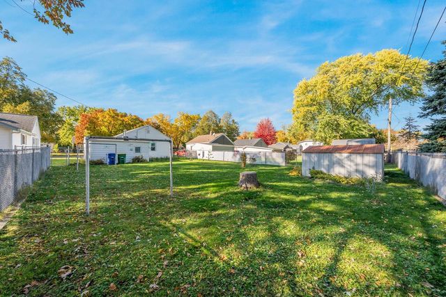 520 MECH STREET, Green Bay, WI 54302