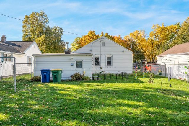 520 MECH STREET, Green Bay, WI 54302