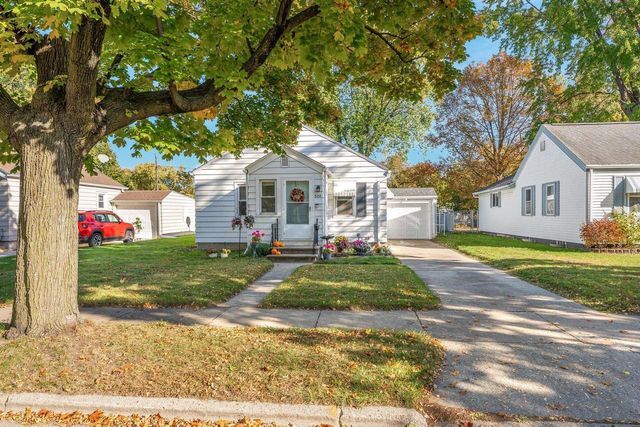 520 MECH STREET, Green Bay, WI 54302