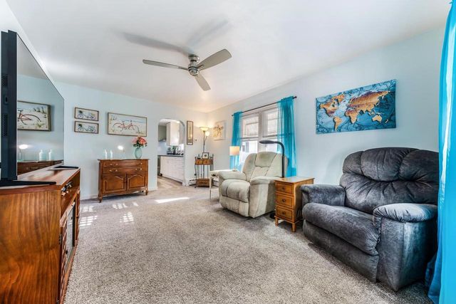 520 MECH STREET, Green Bay, WI 54302