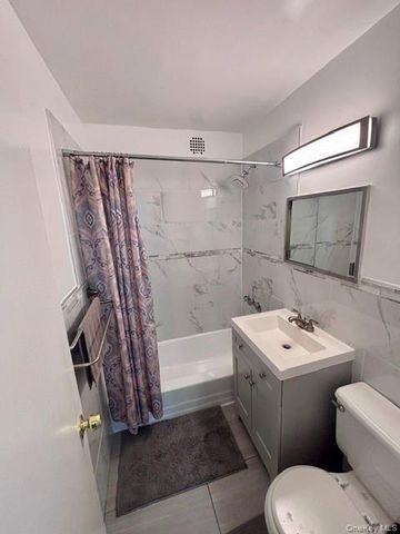 3363 Sedgwick Avenue 5L, Bronx, NY 10463