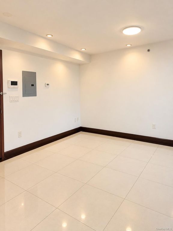 13229 Blossom Avenue 4G, Flushing, NY 11355 — photo 4