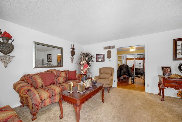 1451 N Belmont St, Wichita, KS 67208