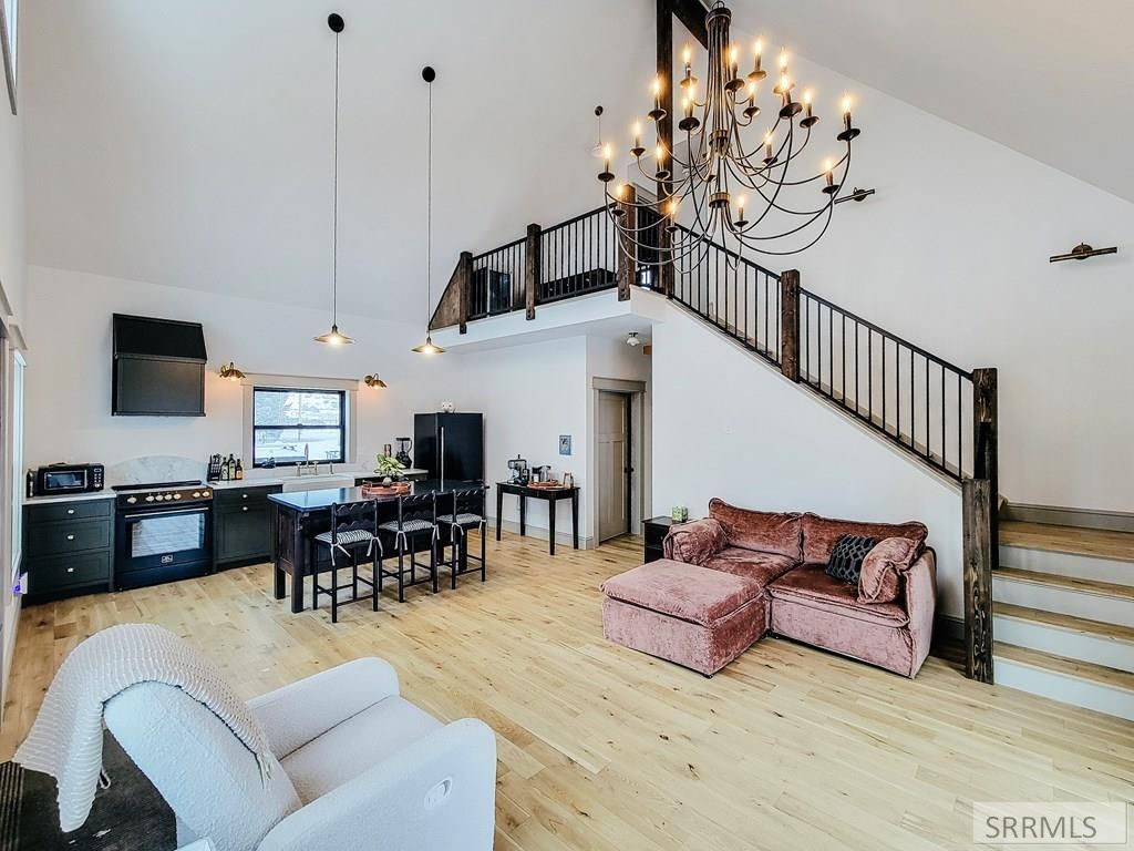 Image 6 of property listing at 231 S Agate Drive, Salmon, ID 83467