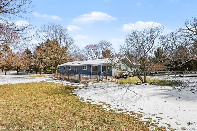 515 E Dawson Road, Milford, MI 48381