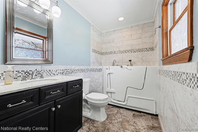 515 E Dawson Road, Milford, MI 48381