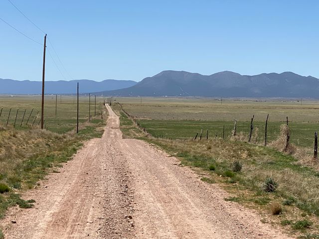 210 Judy Kay Road, Stanley, NM 87056