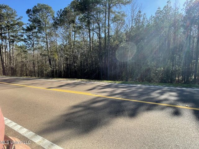00 Ms-27, Crystal Springs, MS 39059