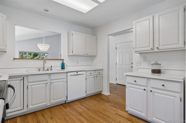 8040 E Dartmouth Avenue 9, Denver, CO 80231