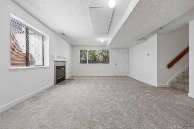 8040 E Dartmouth Avenue 9, Denver, CO 80231