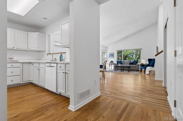 8040 E Dartmouth Avenue 9, Denver, CO 80231