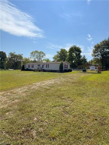421 Wil O Pat Road, Reidsville, NC 27320