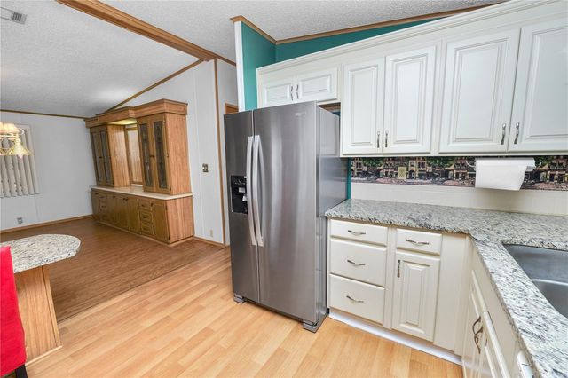 1706 FOX HILL DRIVE, Lakeland, FL 33810