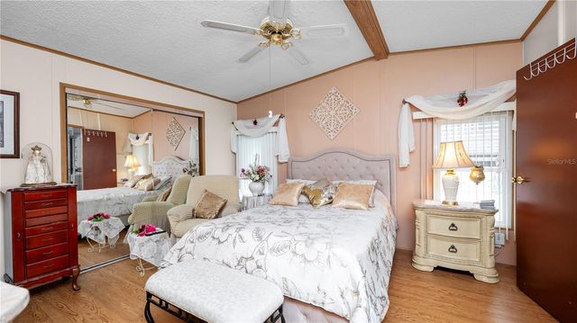 1706 FOX HILL DRIVE, Lakeland, FL 33810