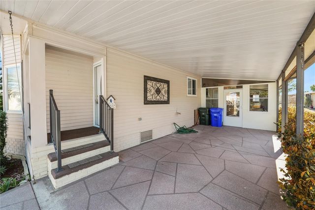 1706 FOX HILL DRIVE, Lakeland, FL 33810