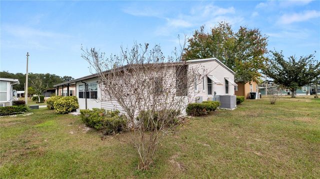 1706 FOX HILL DRIVE, Lakeland, FL 33810