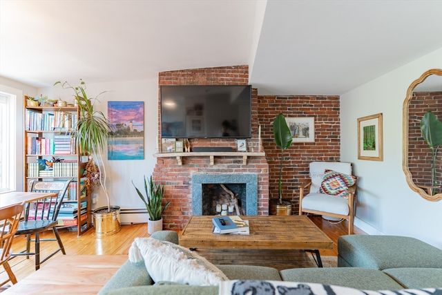 21 Harvard St 4, Boston, MA 02129