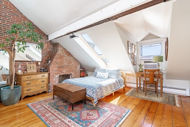 21 Harvard St 4, Boston, MA 02129