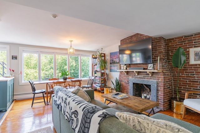 21 Harvard St 4, Boston, MA 02129