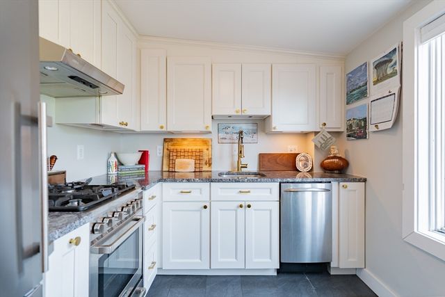 21 Harvard St 4, Boston, MA 02129