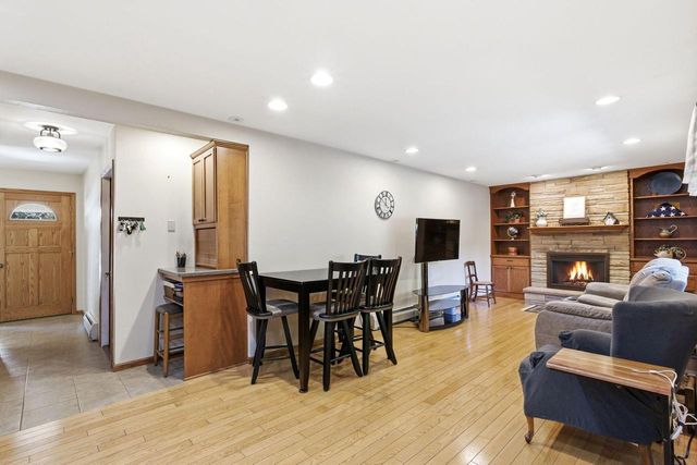 4455 N 143rd STREET, Brookfield, WI 53005
