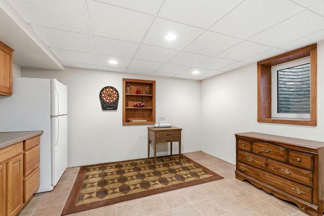4455 N 143rd STREET, Brookfield, WI 53005
