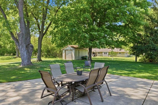 4455 N 143rd STREET, Brookfield, WI 53005