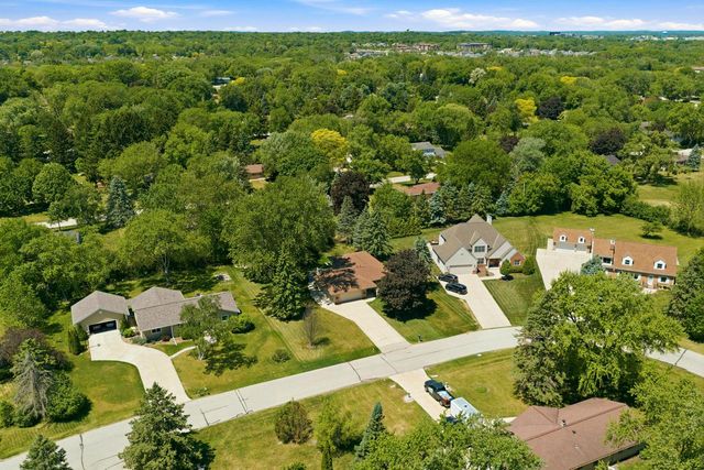 4455 N 143rd STREET, Brookfield, WI 53005