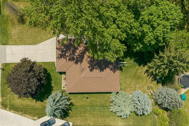 4455 N 143rd STREET, Brookfield, WI 53005