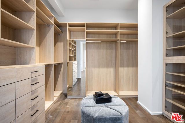 1642 Lindacrest Drive, Beverly Hills, CA 90210