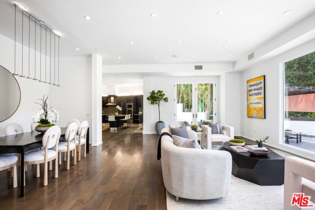 1642 Lindacrest Drive, Beverly Hills, CA 90210