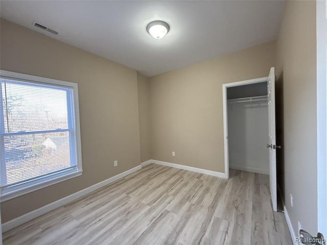 1614 W Euclid Street, Detroit, MI 48206