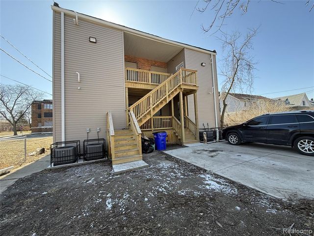 1614 W Euclid Street, Detroit, MI 48206