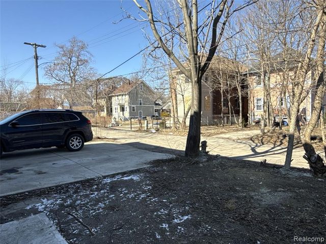 1614 W Euclid Street, Detroit, MI 48206
