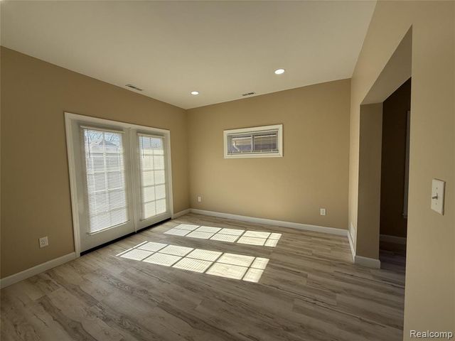 1614 W Euclid Street, Detroit, MI 48206