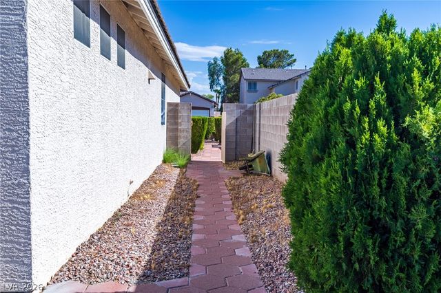 9612 Cherry Canyon Avenue, Las Vegas, NV 89129