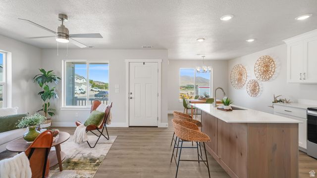 214 W 930 N, Santaquin, UT 84655