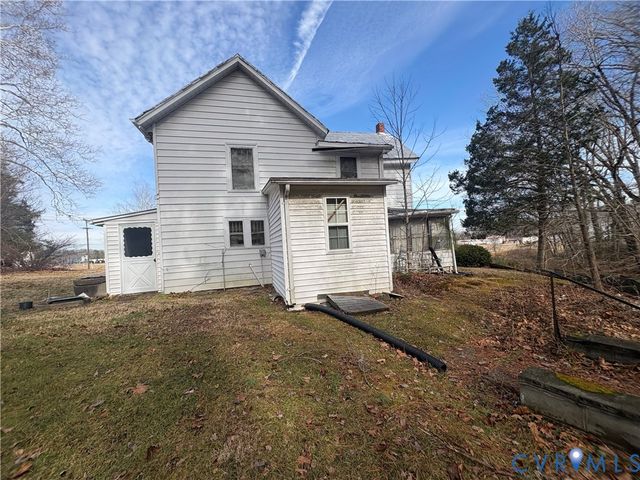 120 Richmond Hwy, Tappahannock, VA 22560