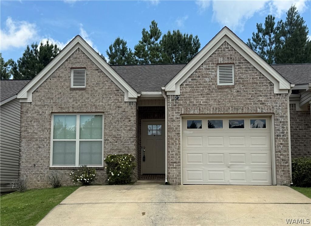6613 Covington Villas Lane, Tuscaloosa, AL 35405