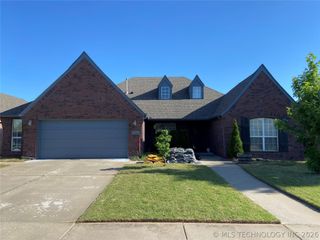 20750 E 45th Street S, Broken Arrow, OK 74014