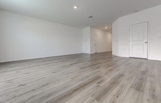 2704 Shimsham DR, Pflugerville, TX 78660