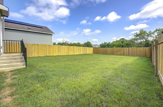 2704 Shimsham DR, Pflugerville, TX 78660