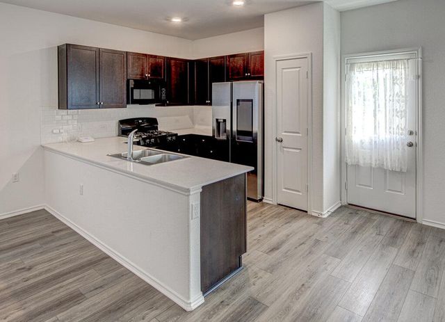 2704 Shimsham DR, Pflugerville, TX 78660